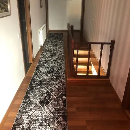 Privatunterkunft Vila Ary *
